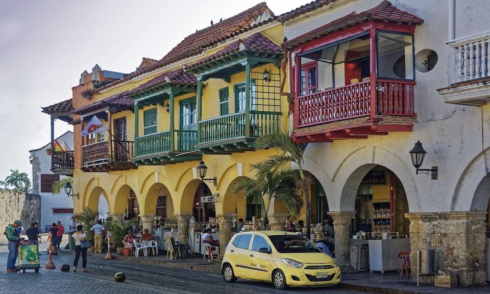 Balcones típicos en Cartagena de indias - Colombia